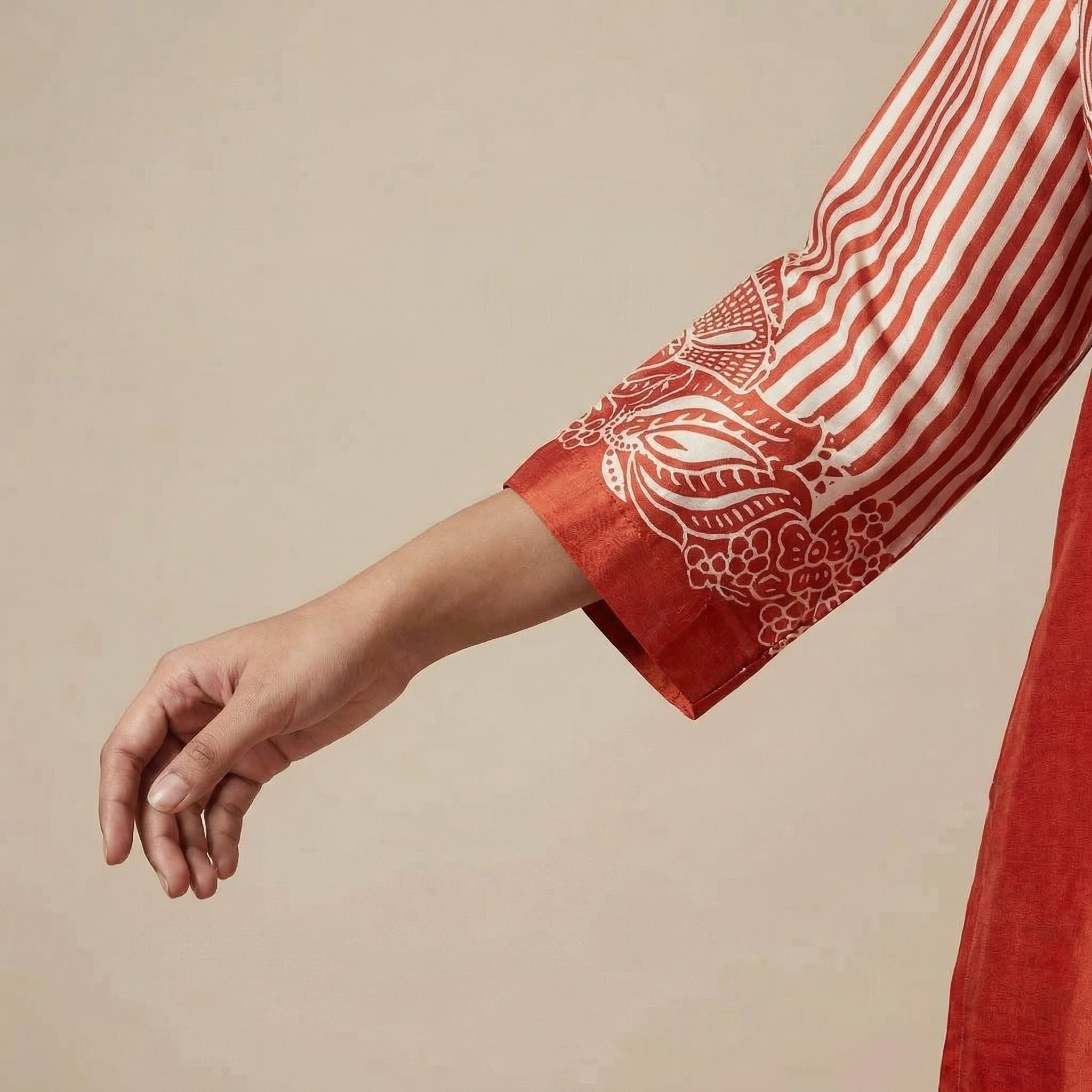 Scarlet Charm Printed Kurta Set
