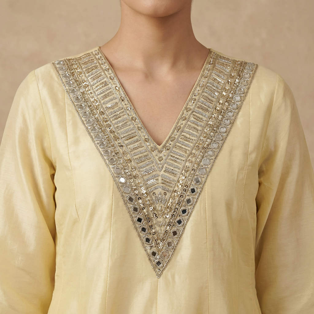 Sheesha Off-white Mirror work Kurta set